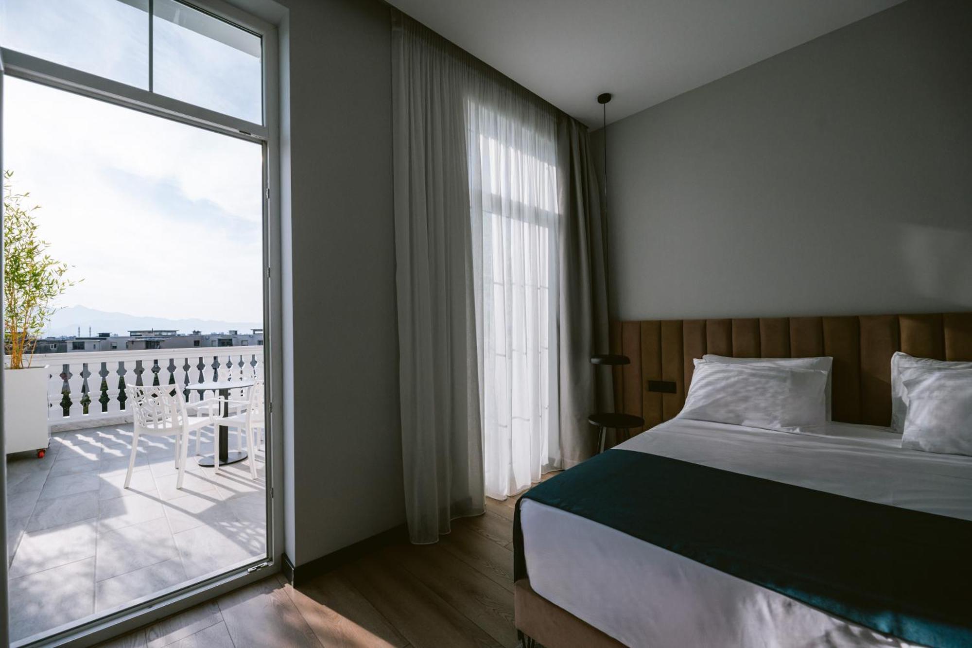 Tribute Hotel Shkoder Exterior photo